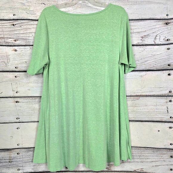 LuLaRoe Mint Green Irma Hi-Low Tunic Top L - Picture 4 of 7